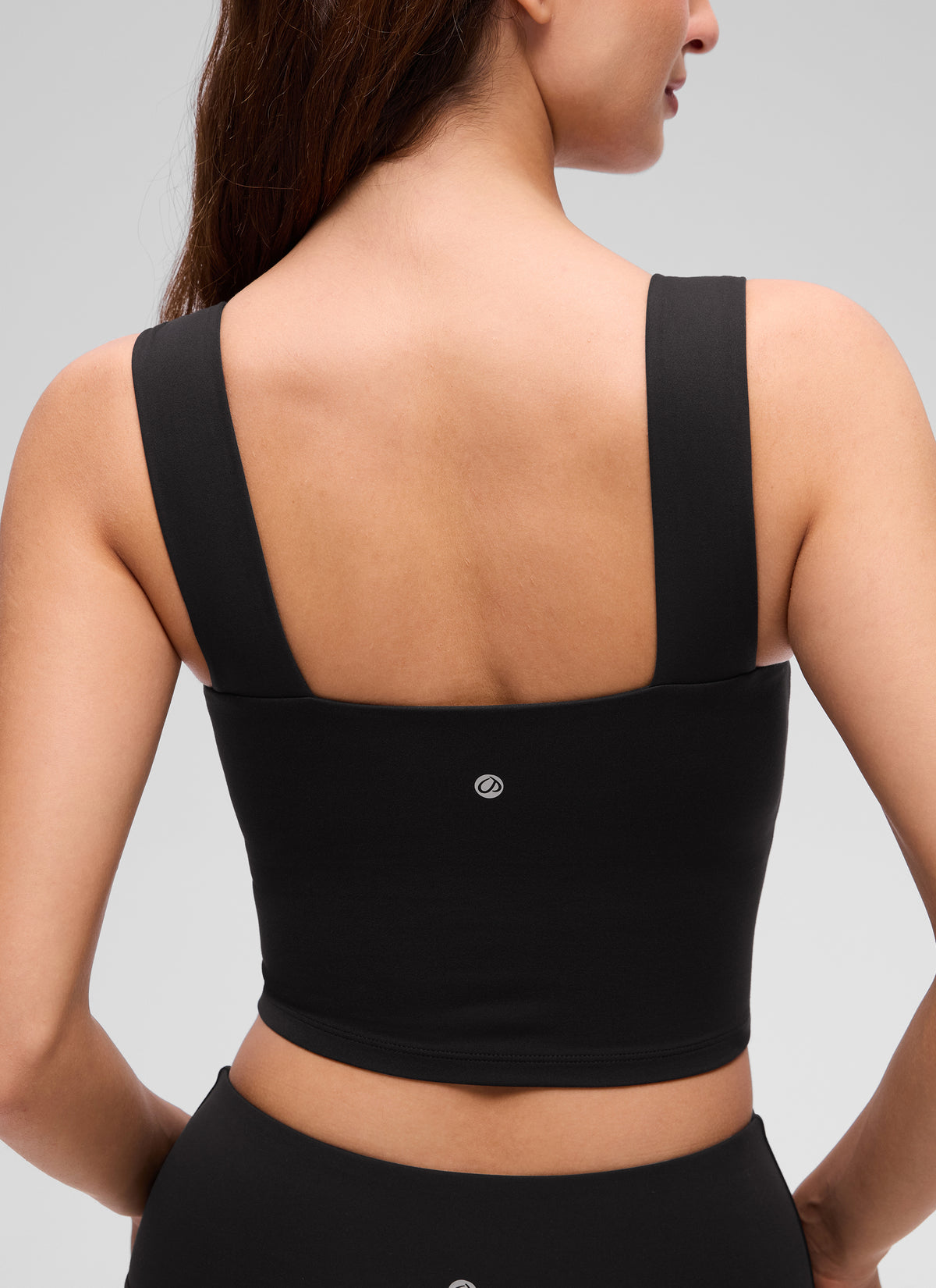CRZ YOGA Women's Butterluxe Square Neck Crop Built in Bra Tank Black @model_info:Inga