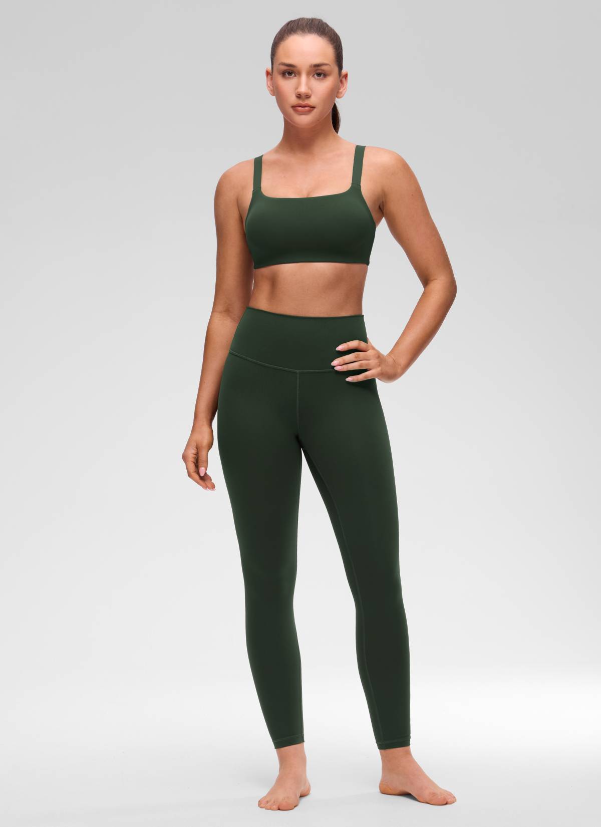 CRZ YOGA 여성용 Butterluxe 요가 U넥 스퀘어 백 스포츠 브라 레전드 그린