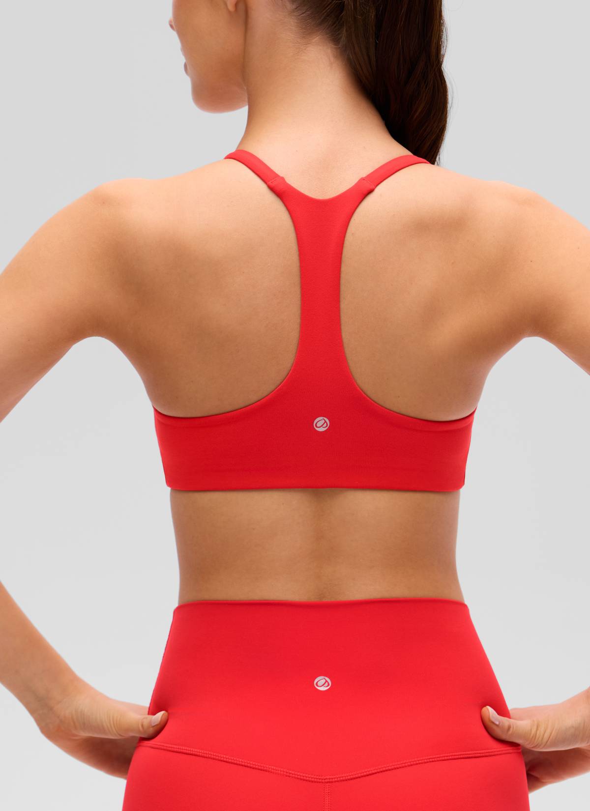Áo lót thể thao CRZ YOGA dành cho nữ, kiểu cổ chữ V, lưng bơi, dây mảnh, màu đỏ đậm ( Butterluxe )