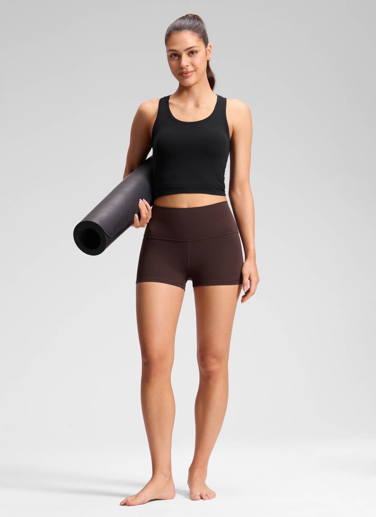 CRZ YOGA Yoga Wanita Booty Tinggi Butterluxe Seluar Pendek Biker 2.5'' Coklat Fudge Panas