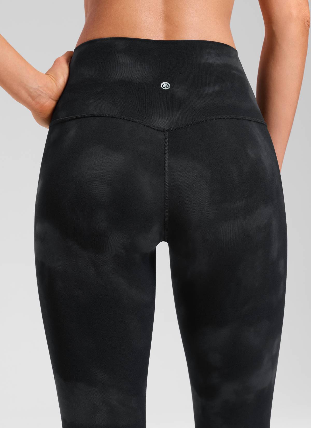 Ruang Istirehat Yoga Wanita CRZ YOGA Bertingkat Tinggi Butterluxe Legging Yoga 23'' Bunga Pewarna Hitam Ikat