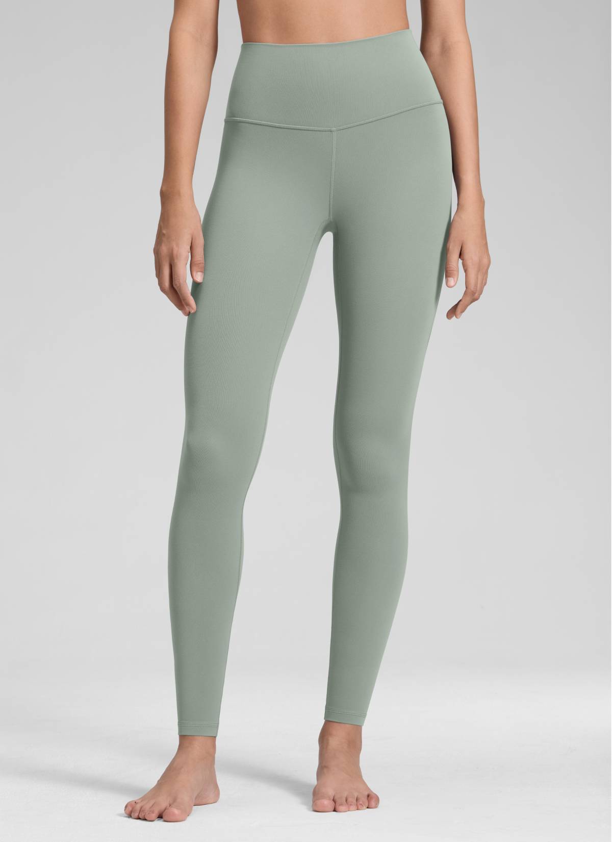 CRZ YOGA Women's Yoga Lounge High Rise Butterluxe Yoga Leggings 28'' Green Palm Court @model_info:Jenna