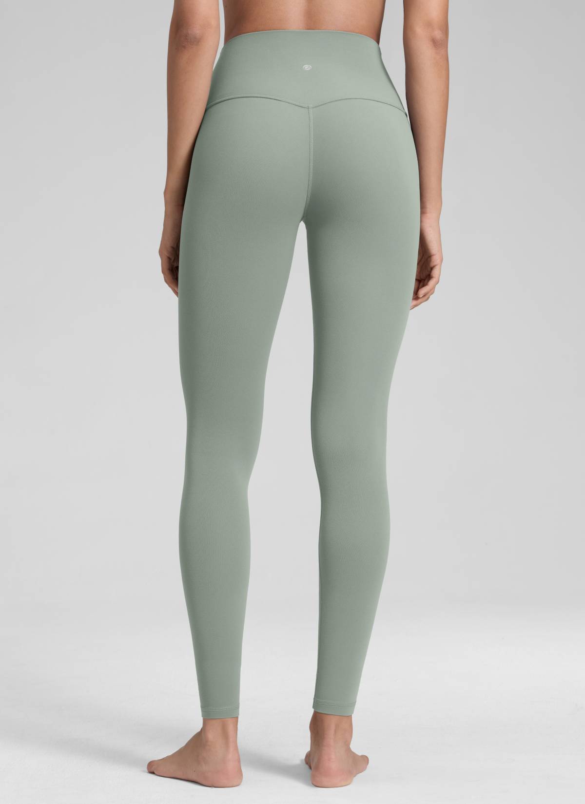 CRZ YOGA Women's Yoga Lounge High Rise Butterluxe Yoga Leggings 28'' Green Palm Court @model_info:Jenna