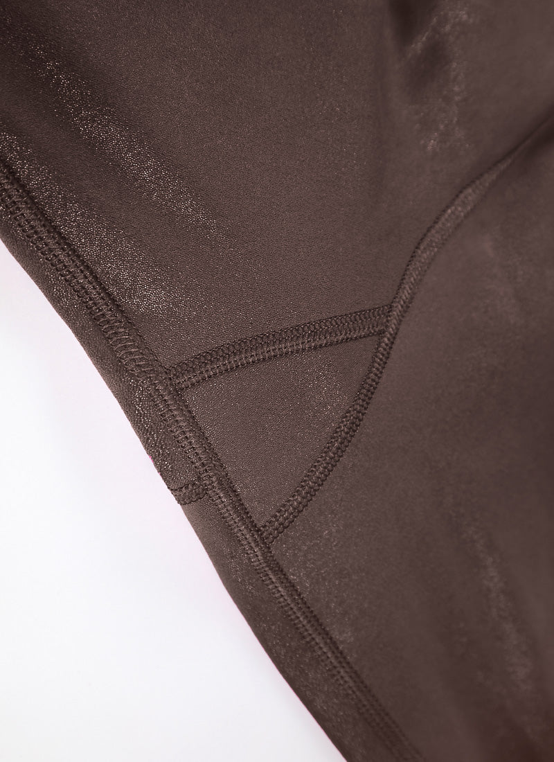 CRZ YOGA Legging Wanita dari Kulit Sintetis Bertekstur Matte " Butterluxe " 25'' Warna Taupe Pola Klasik