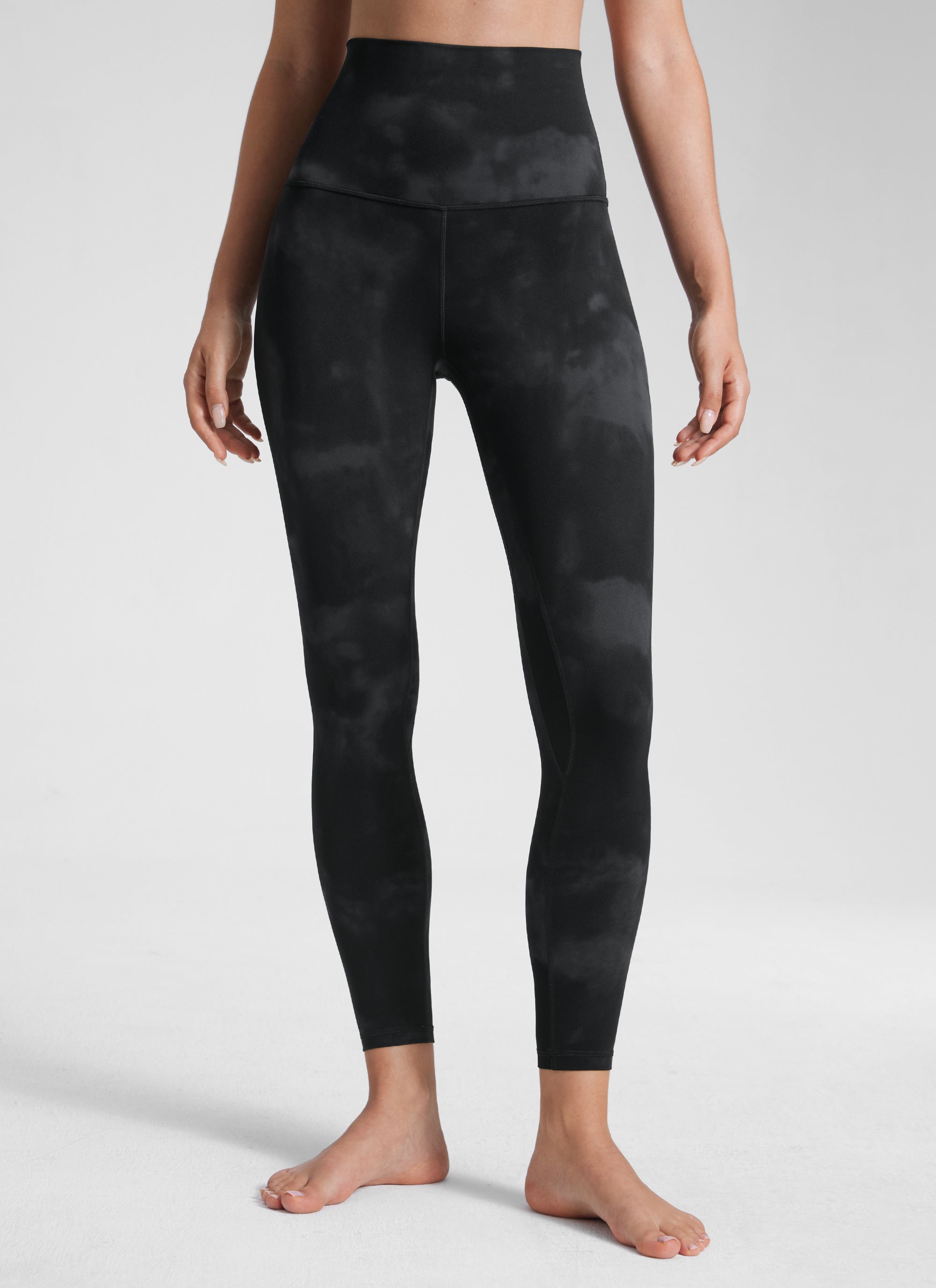CRZ YOGA Ruang Istirehat Wanita Super Tinggi Butterluxe Legging Yoga 25'' Bunga Pewarna Hitam Ikat