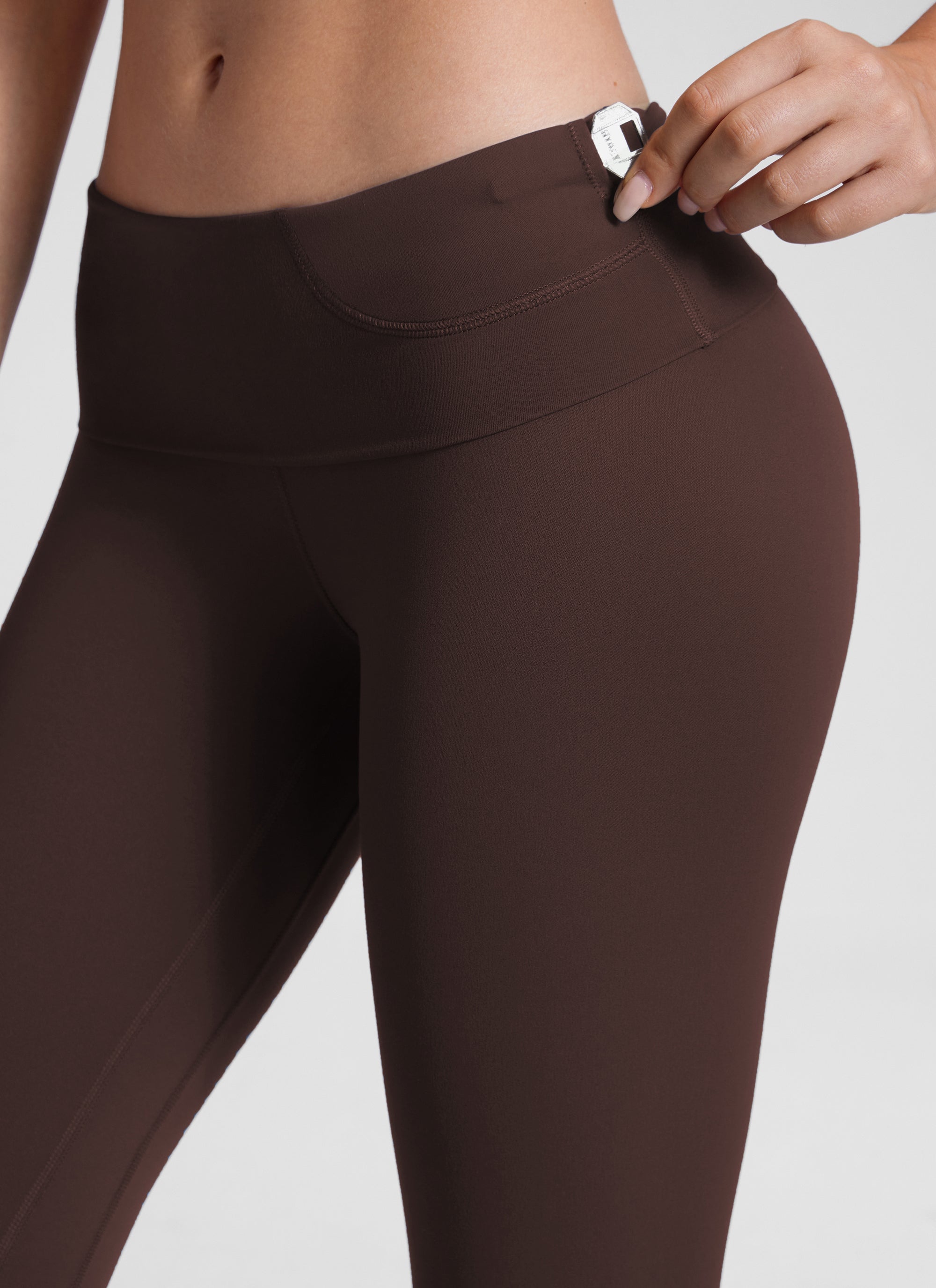 CRZ YOGA Ruang Istirehat Wanita Super Tinggi Butterluxe Legging Yoga 25'' Coklat Fudge Panas