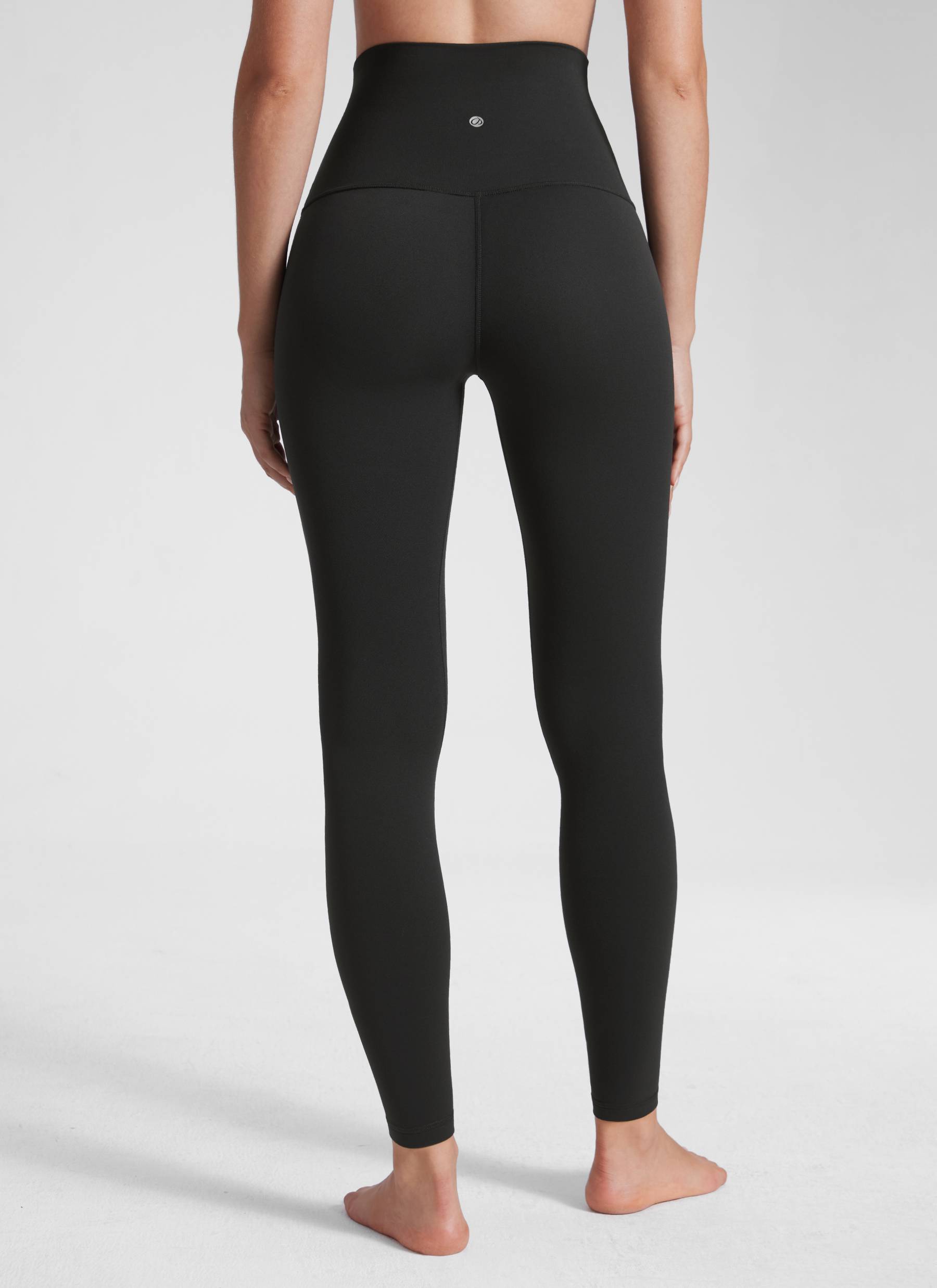 CRZ YOGA Women's Yoga Super High Waist Butterluxe Yoga Leggings 28'' Black @model_info:Malisa