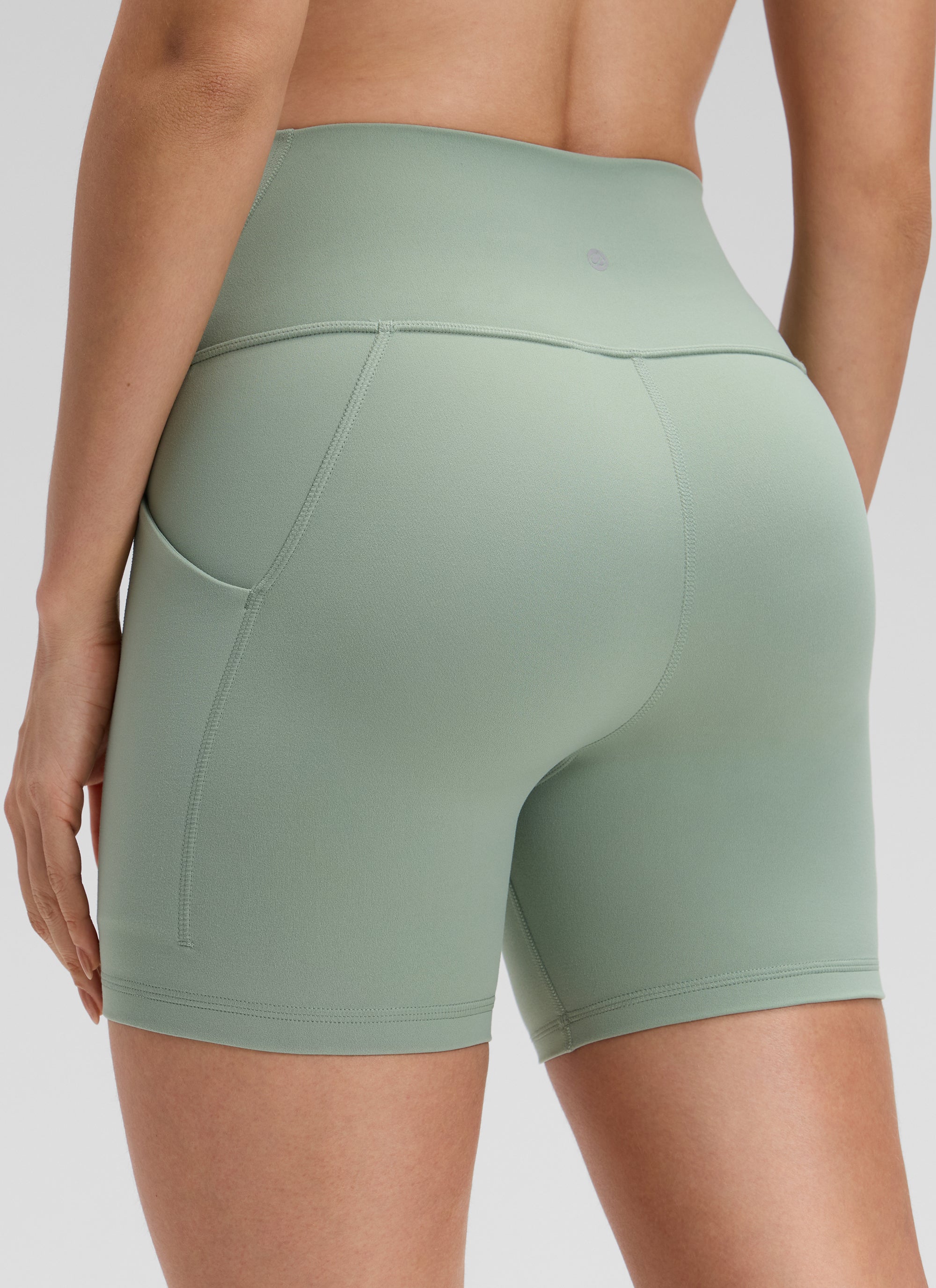 CRZ YOGA Yoga Wanita Bertingkat Tinggi Biker Butterluxe Seluar Pendek Poket 5'' Green Palm Court