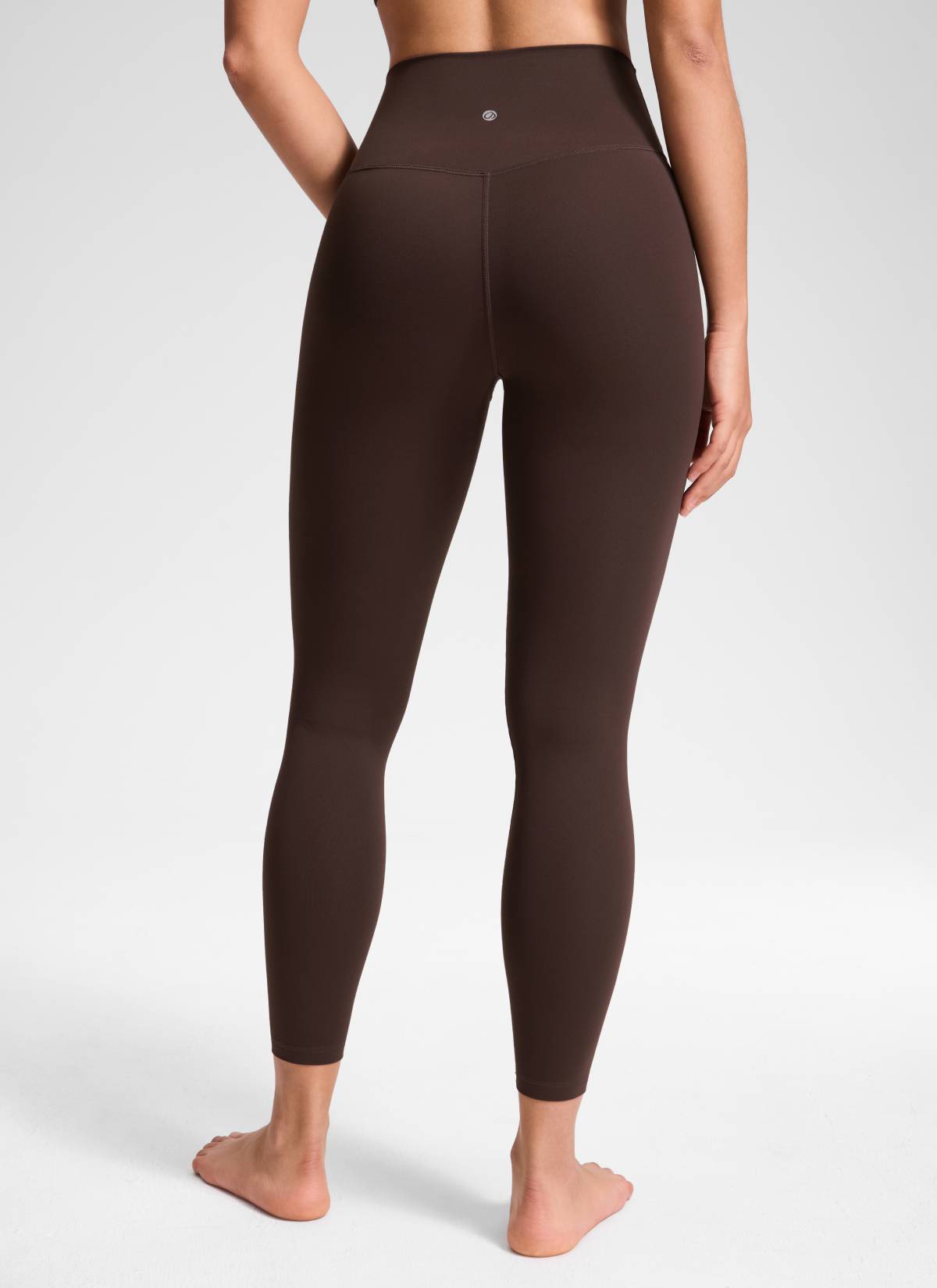 CRZ YOGA Wanita Bertingkat Tinggi Butterluxe Legging Yoga 25'' V Pinggang Silang Coklat Fudge Panas