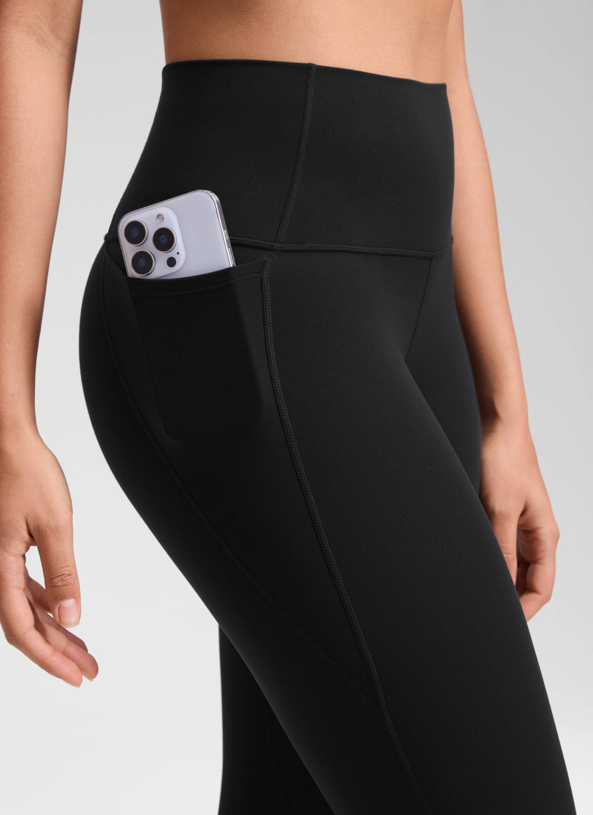 CRZ YOGA Yoga Tinggi Wanita Butterluxe Capri dengan Poket 21'' Hitam