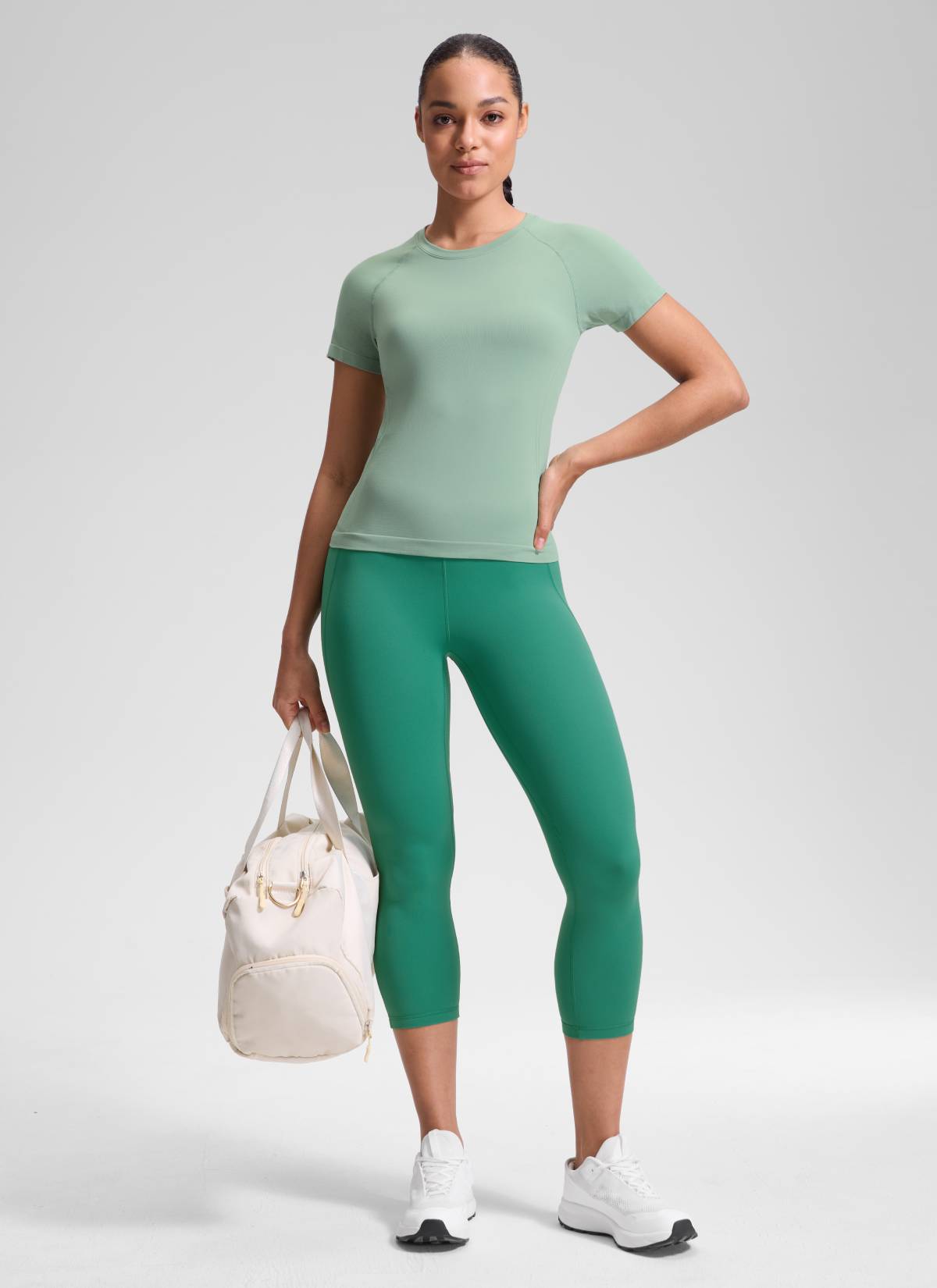CRZ YOGA Yoga Tinggi Wanita Butterluxe Capri dengan Poket 21'' Cascadia Green