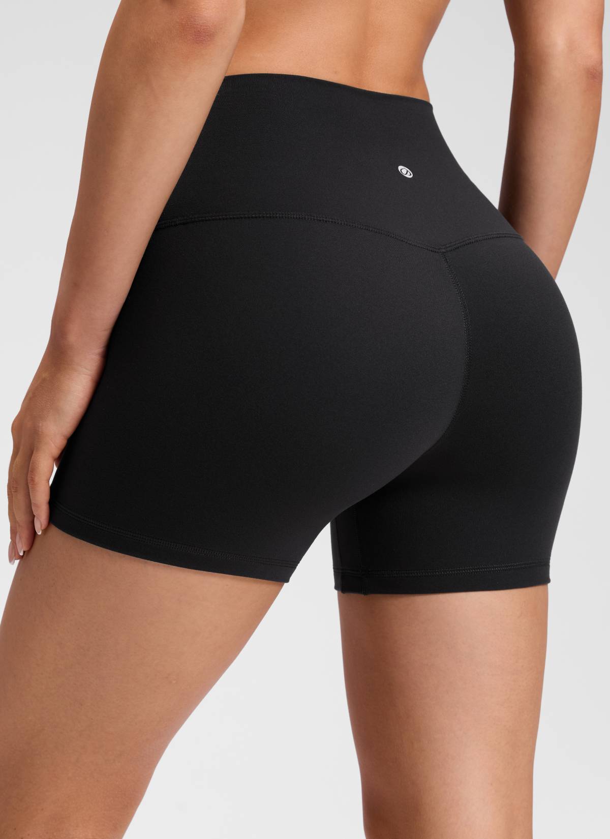 CRZ YOGA Wanita Butterluxe Seluar Pendek Yoga Tinggi Tanpa Jahitan Depan 4'' Hitam