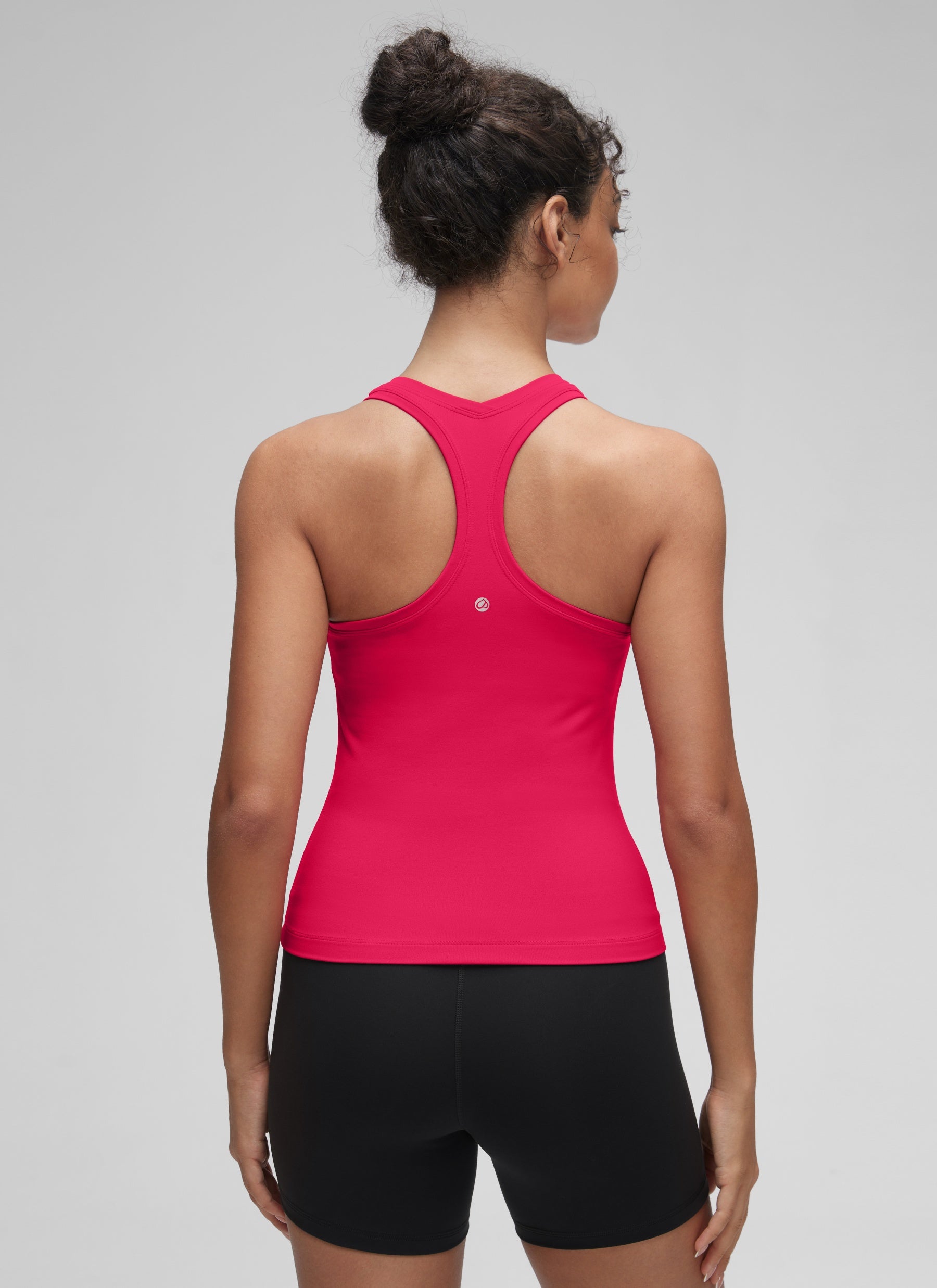 CRZ YOGA Tank Top Sukan Wanita Regular Fit Butterluxe Leher Bulat Racerback Magenta Viva