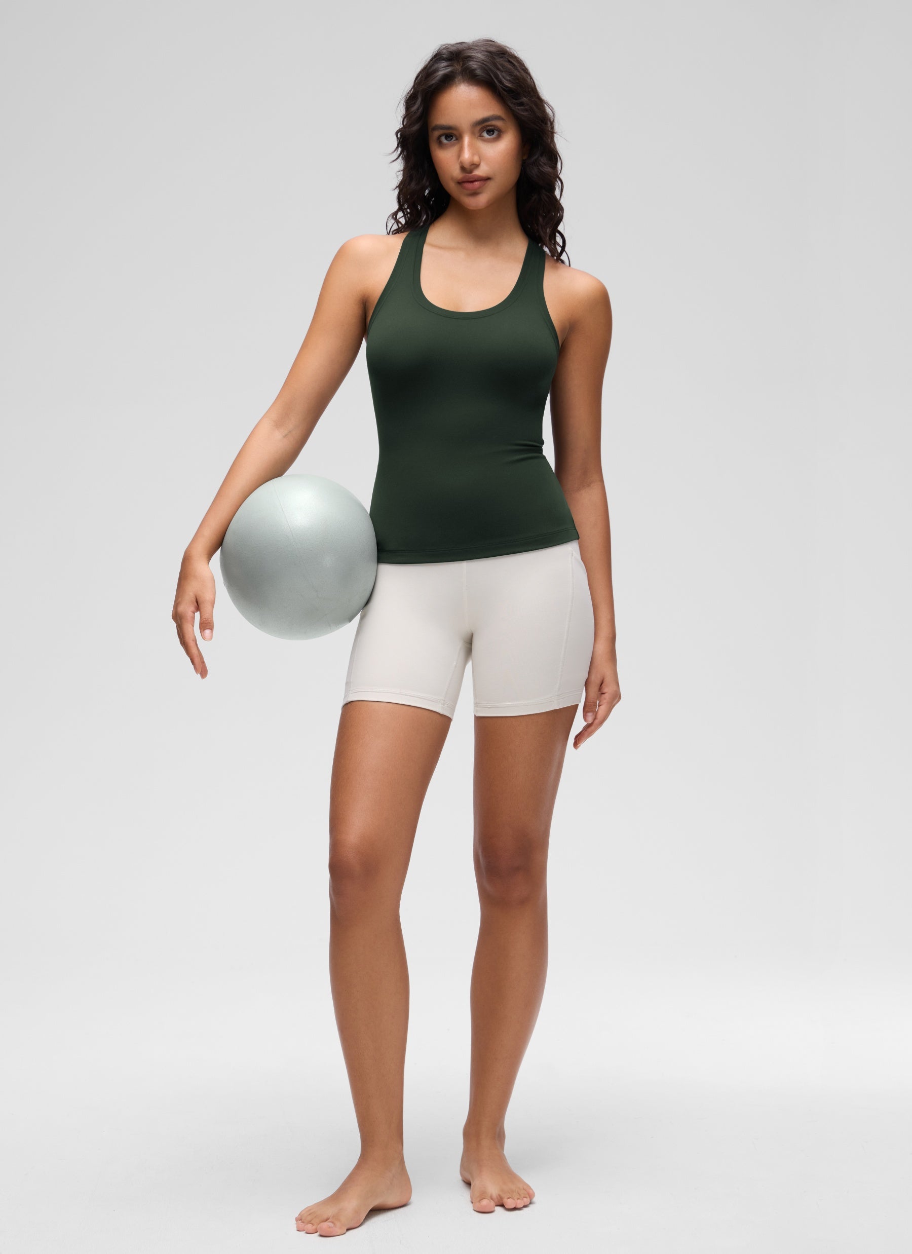 CRZ YOGA Tank Top Sukan Wanita Regular Fit Butterluxe Leher Bulat Racerback Hijau Legend