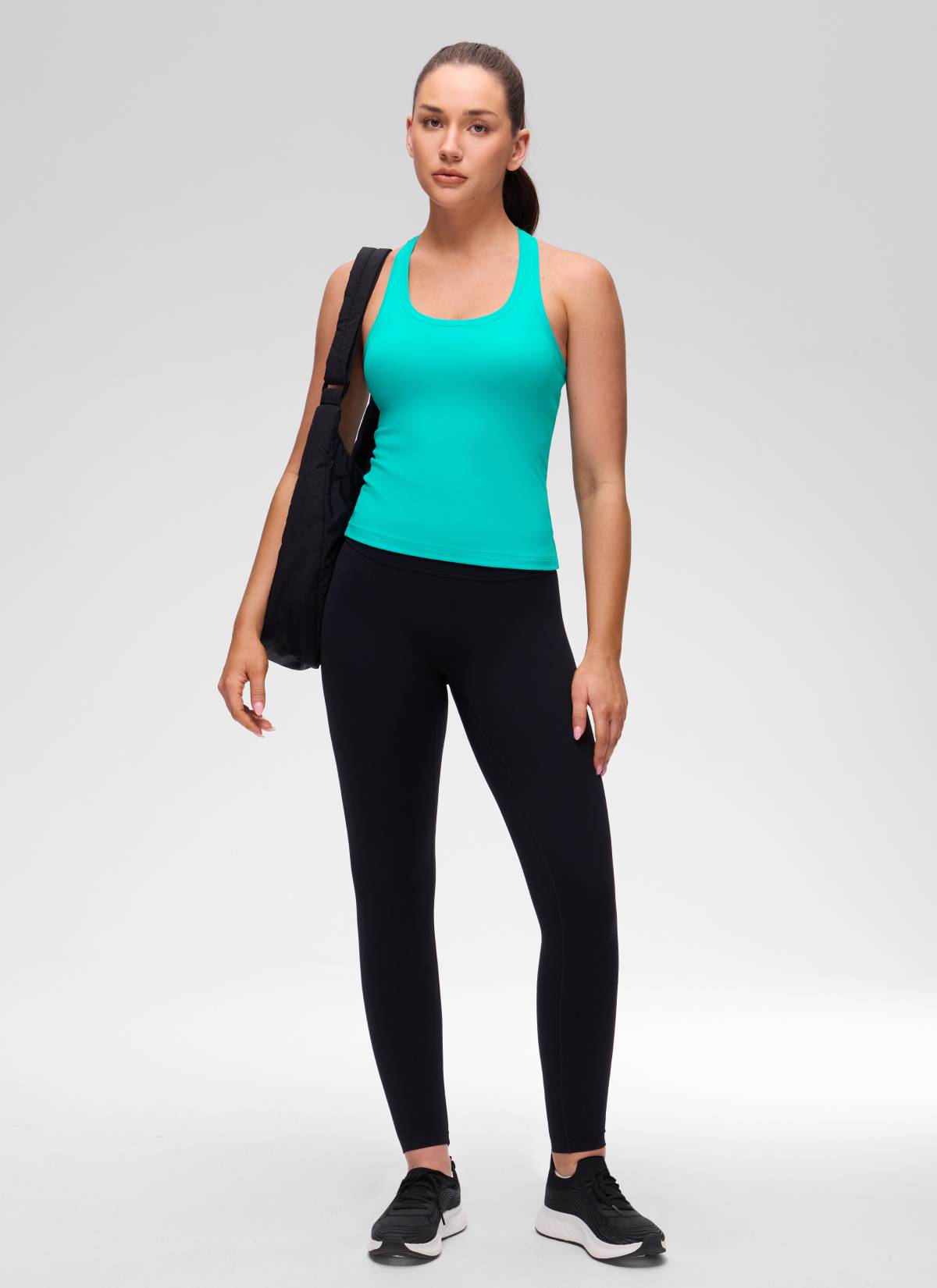 CRZ YOGA Tank Top Sukan Wanita Regular Fit Butterluxe Leher Bulat Racerback Hijau Tropika