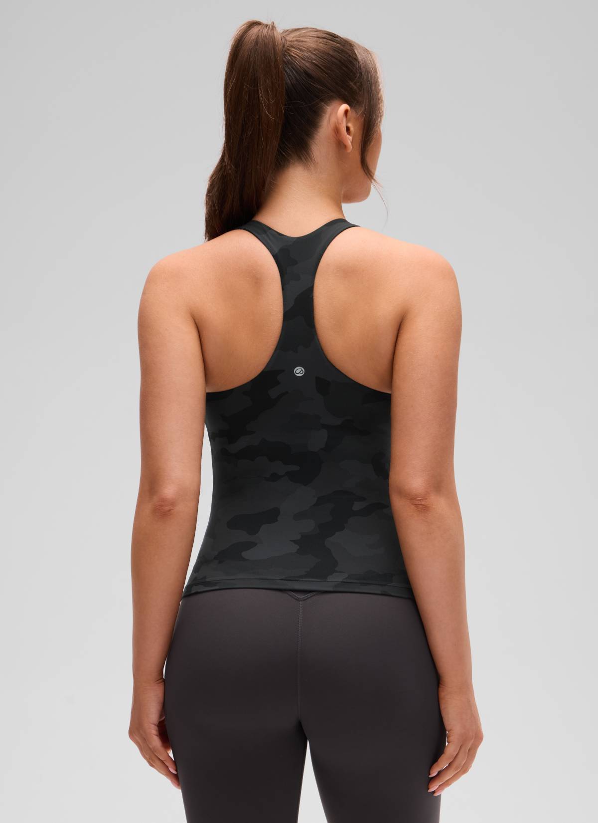 Áo thun yoga ôm sát dành cho nữ CRZ YOGA Mẫu áo ba lỗ có áo lót tích hợp " Butterluxe " Màu xám đậm họa tiết ngụy trang 2