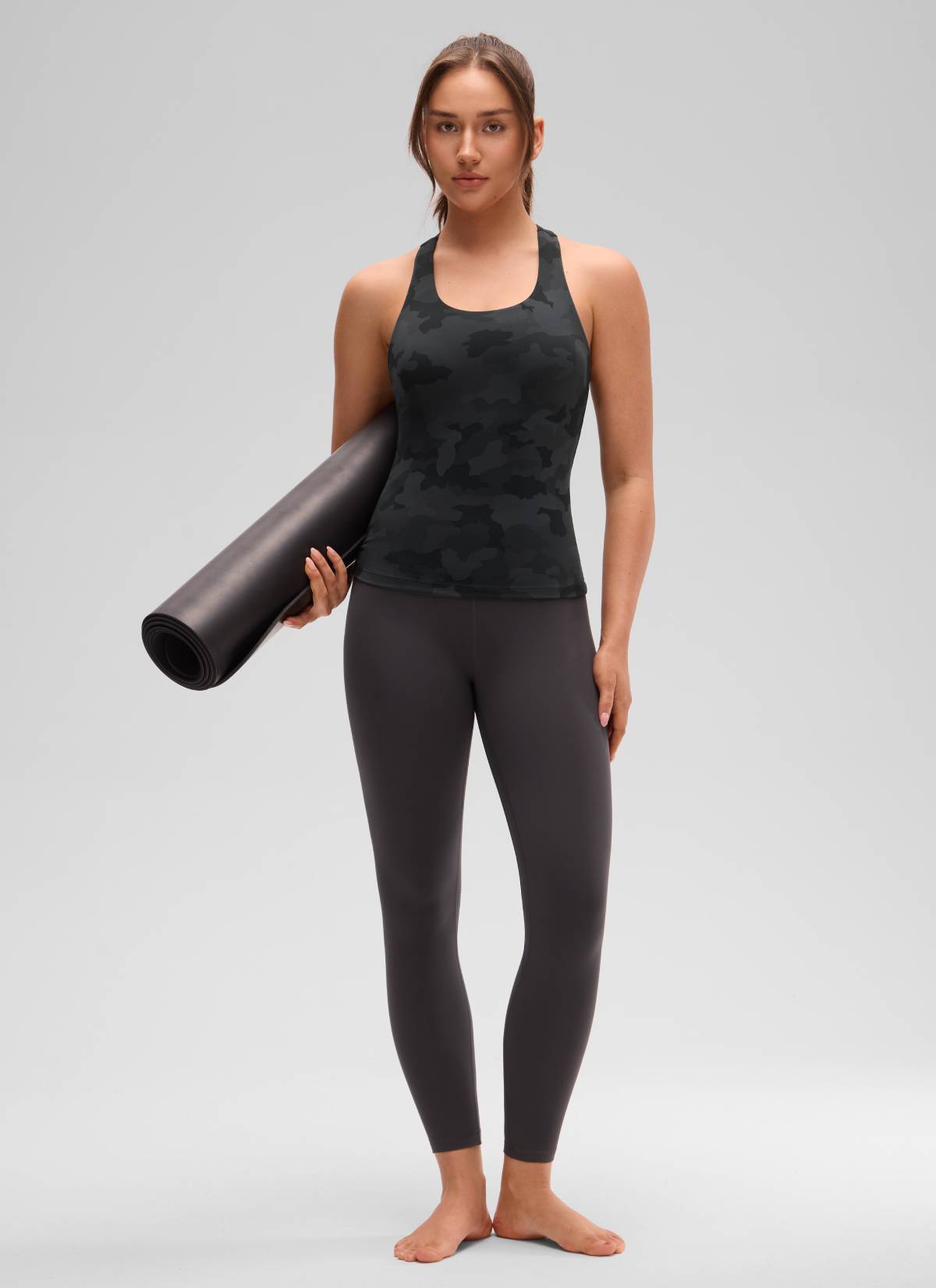 Áo thun yoga ôm sát dành cho nữ CRZ YOGA Mẫu áo ba lỗ có áo lót tích hợp " Butterluxe " Màu xám đậm họa tiết ngụy trang 2