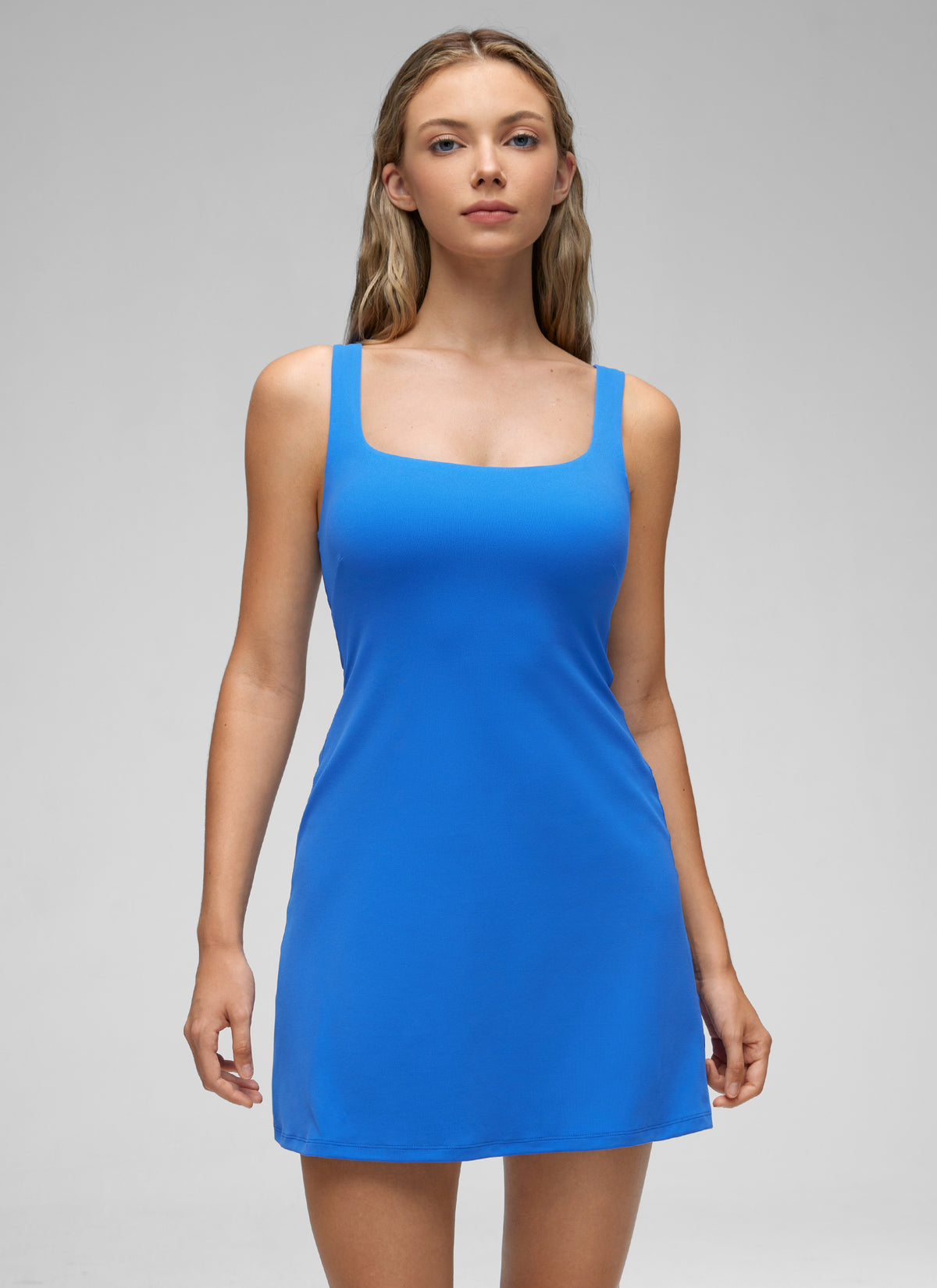 CRZ YOGA Women Butterluxe Square Neck Shelf Bra Tennis Dresses A line Sparkle Blue @model_info:Kate