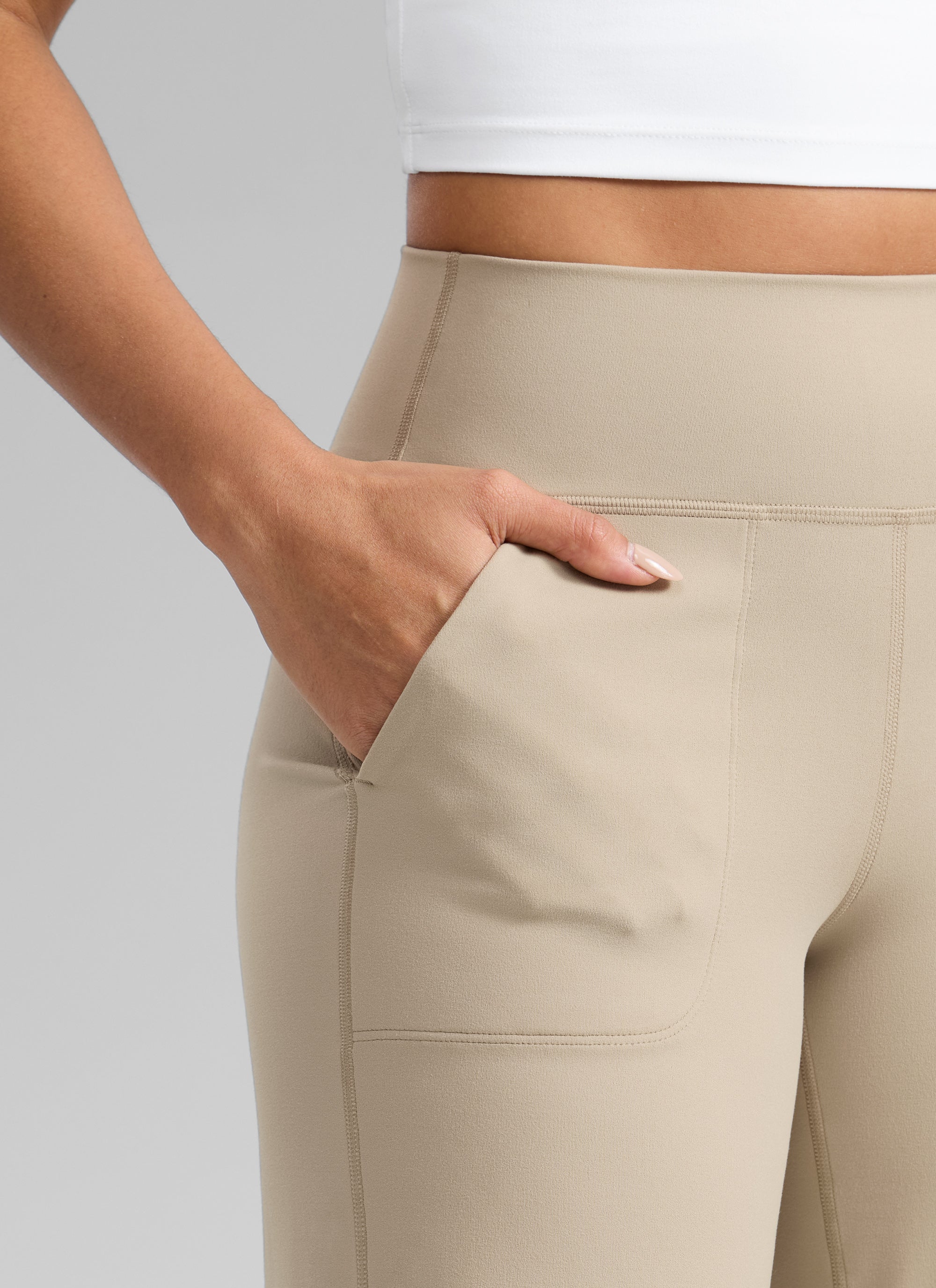 CRZ YOGA レディース「Butterlift 」ハイウエスト・ワイドレッグパンツ（ポケット付き） オーク