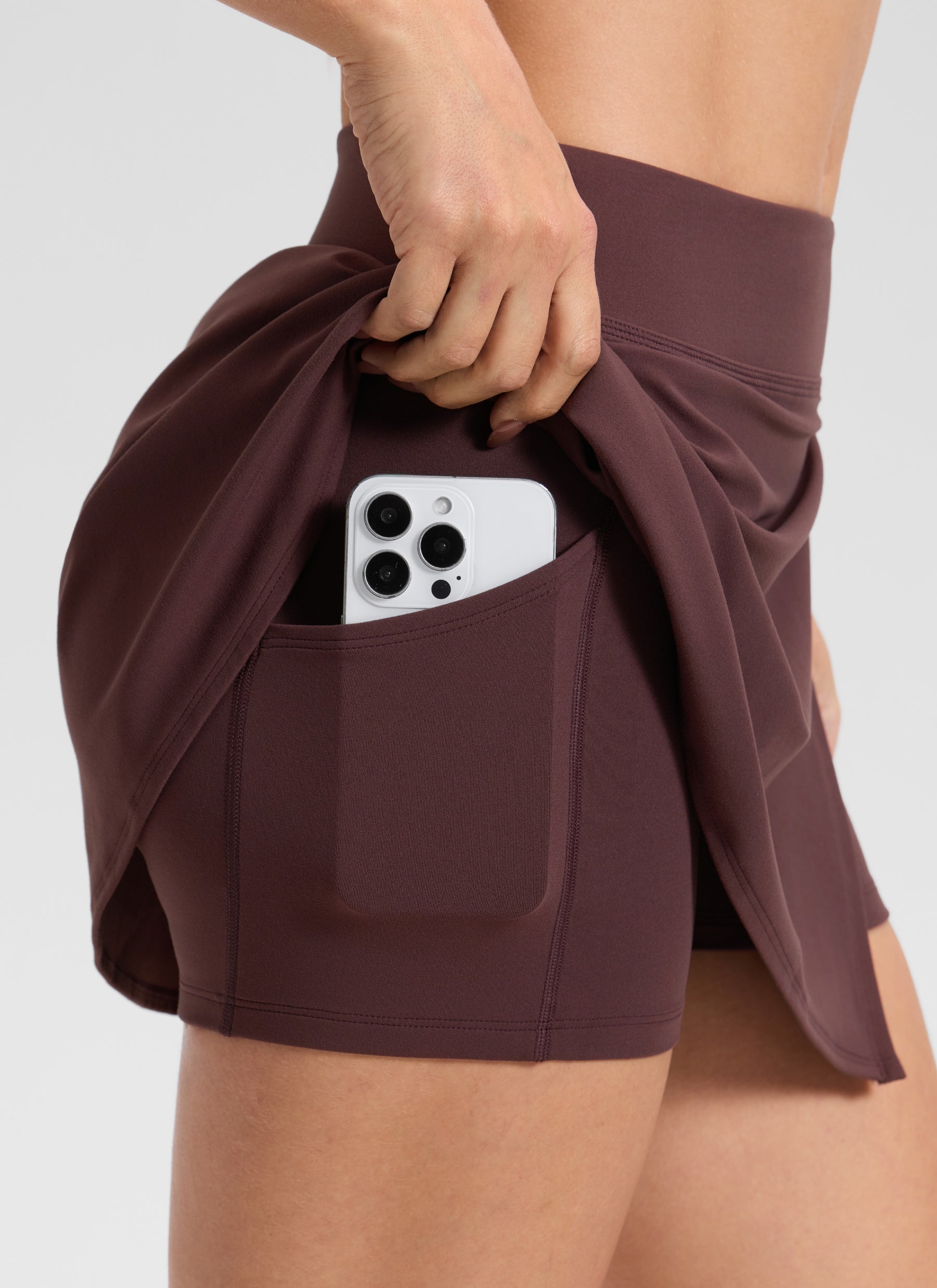 CRZ YOGA レディースButterlift ハイライズ Aライン サイドスリットスカート 14インチ ファッジブラウン