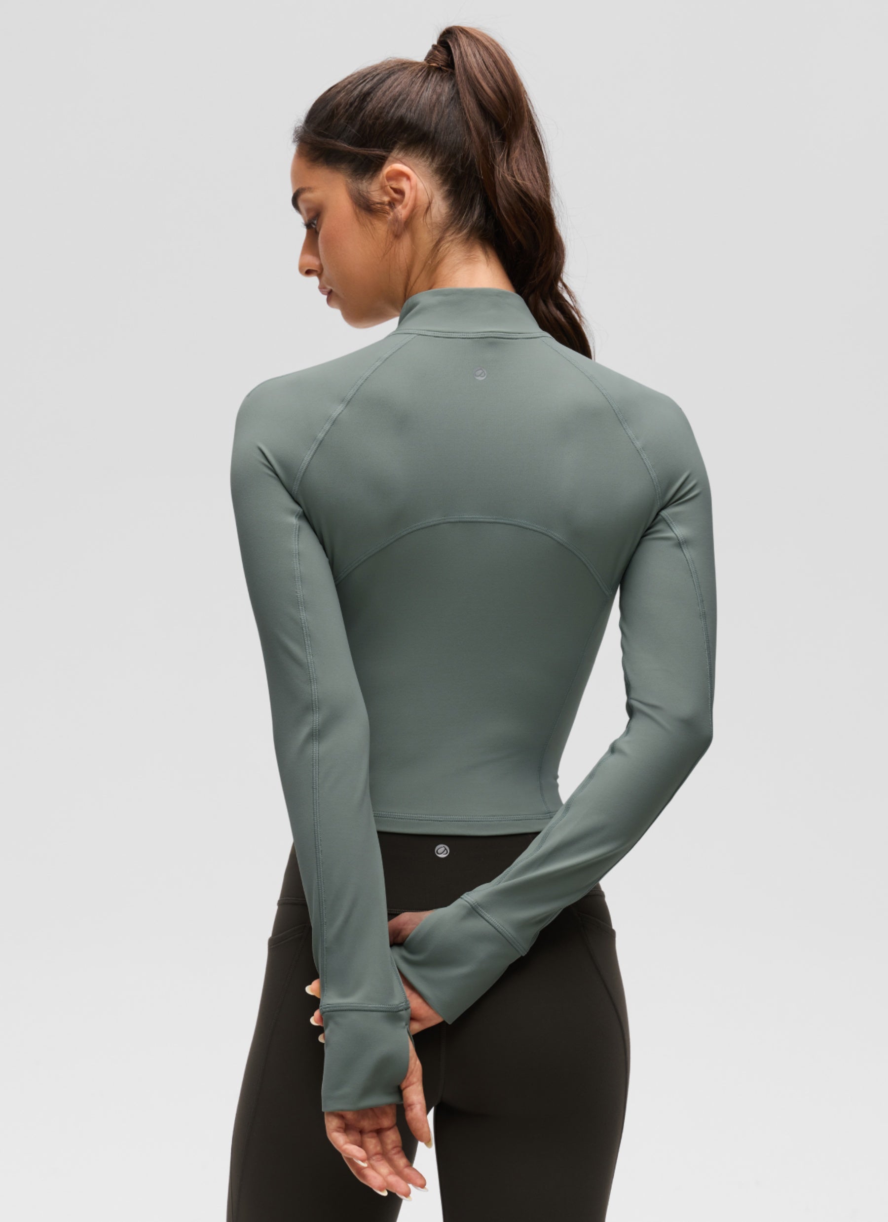Baju Yoga Slim Fit Wanita CRZ YOGA Butterluxe Lengan Panjang Separuh Zip Kelabu Sage