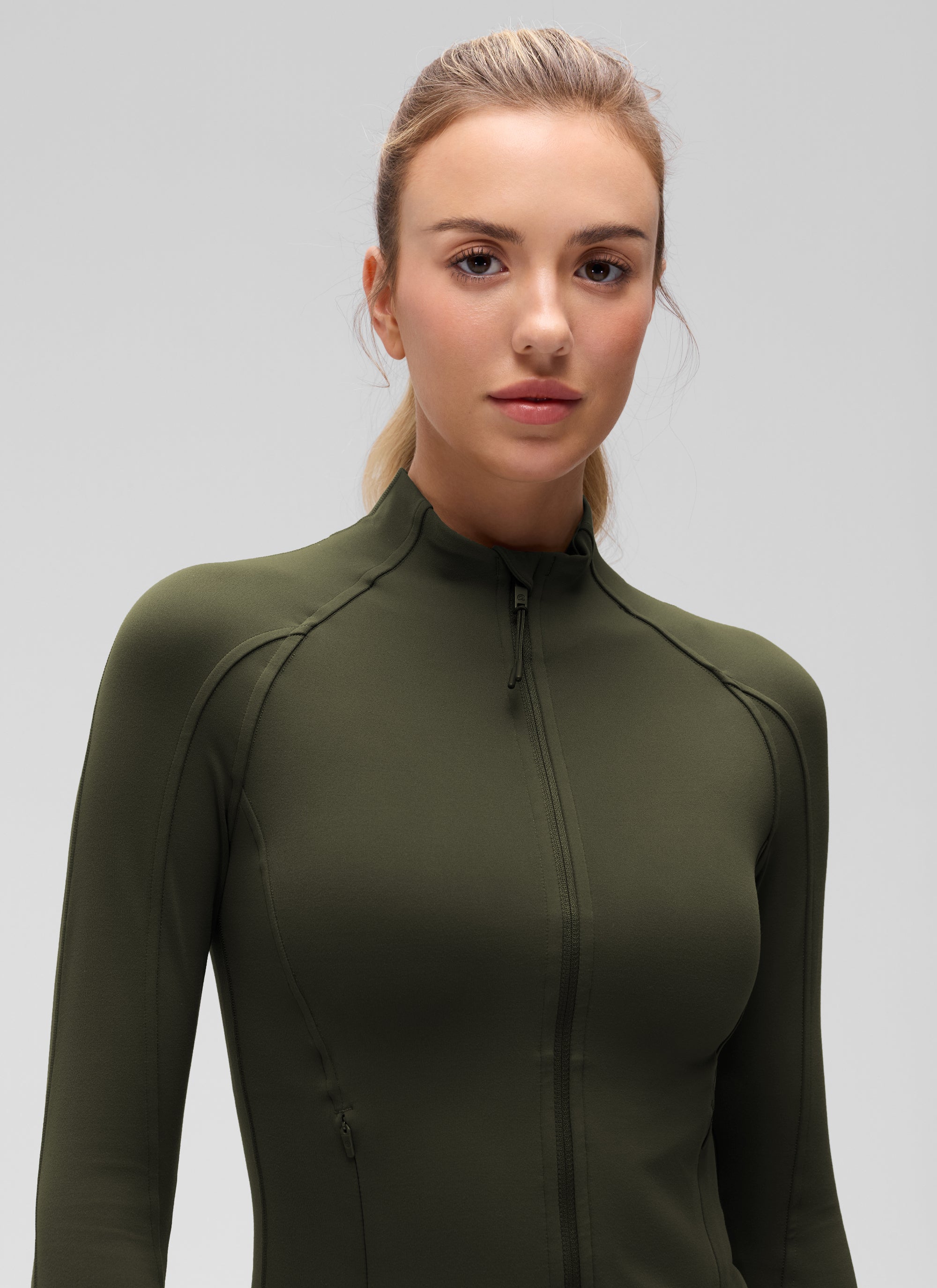 CRZ YOGA Wanita Butterluxe Jaket Pakaian Luar Berzip Penuh Poket Potong Hijau Zaitun