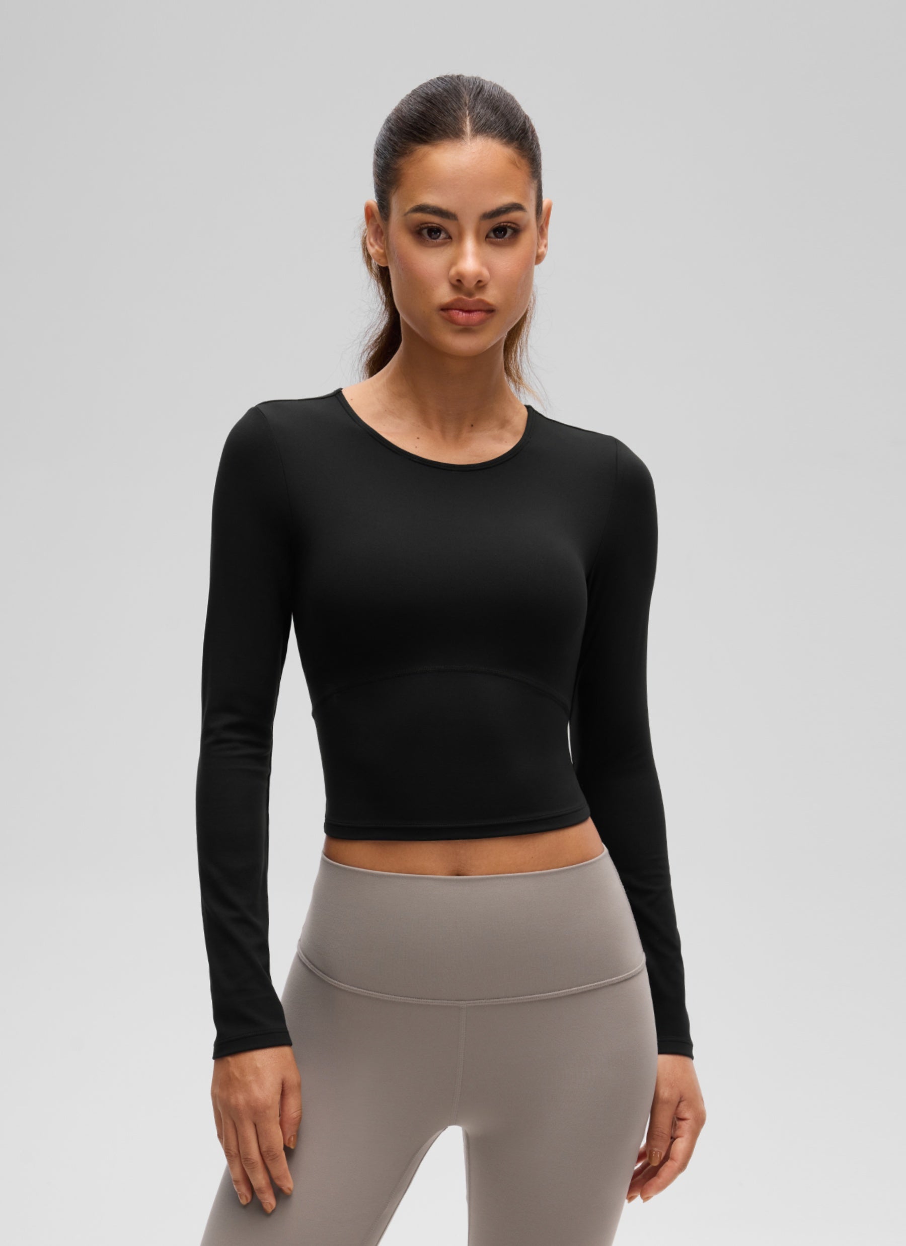 CRZ YOGA Women's Slim Fit Yoga Butterluxe Crop Long Sleeves Front Seam Black @model_info:J